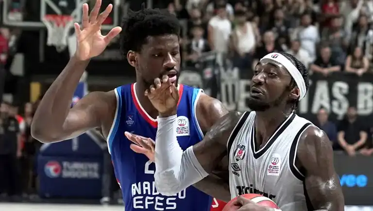 Beşiktaş, Finalde Fenerbahçe ile Karşılaşacak!