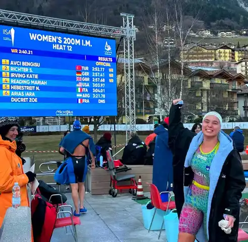 Bengisu Avcı, Buz Yüzme Dünya Şampiyonu!