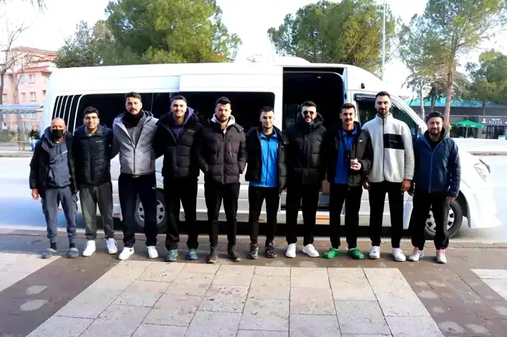 Denizlispor, Play-Off'ta Eskişehir'de Şampiyonluk Peşinde!