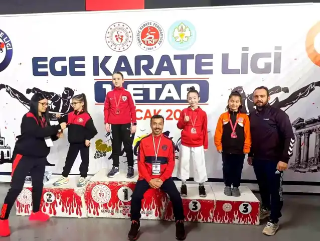 Ege Karate Ligi'nde Aydın'dan Üçüncülük