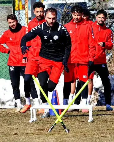 Erciyes 38, Niğde'yi Yenip Seriyi Kırmayı Hedefliyor