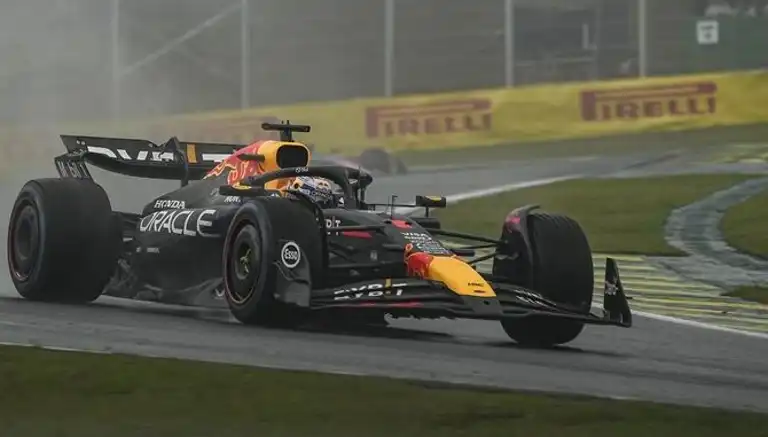 Çölde F1 Heyecanı Başlıyor!