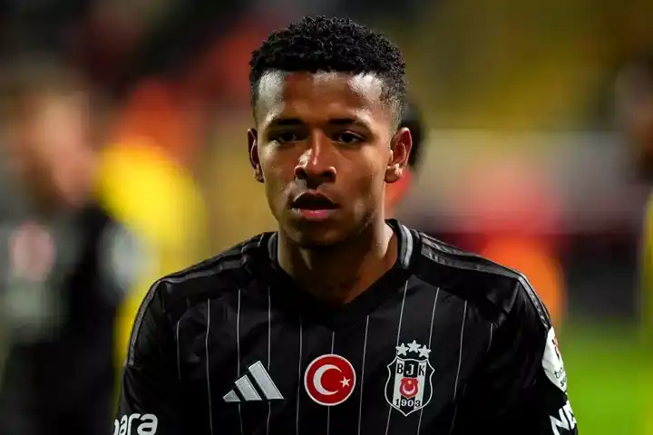Arroyo'nun İstanbul Şoku! Kulakları Dondu