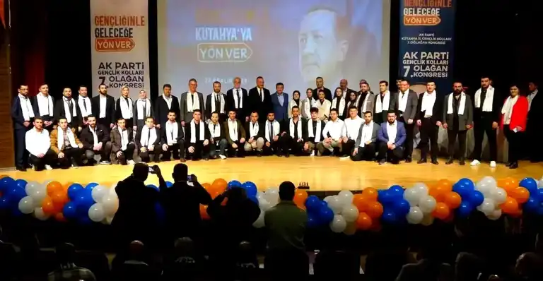 Kütahya'da AK Parti Gençlik Kolları Kongresi