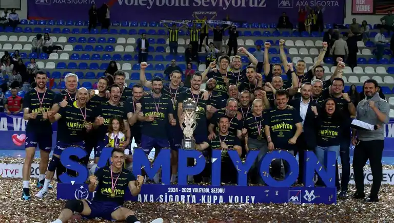 Fenerbahçe, Kupa Voley'de Şampiyon!