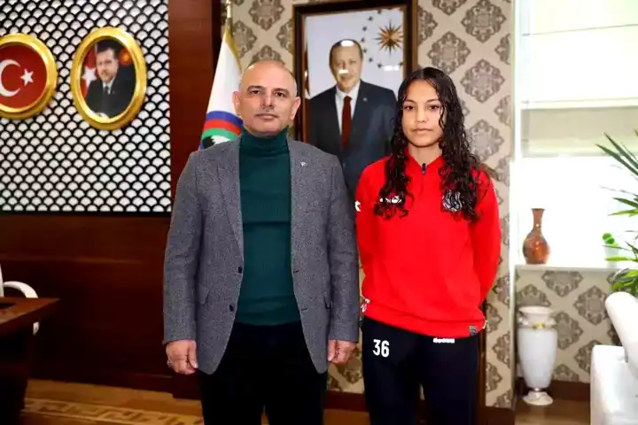 Medine Ravza Güleç, Galatasaray'da!