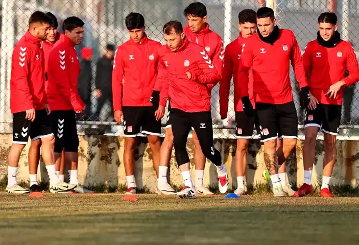 Sivasspor, Beşiktaş'ı 4 Eylül'de Ağırlayacak