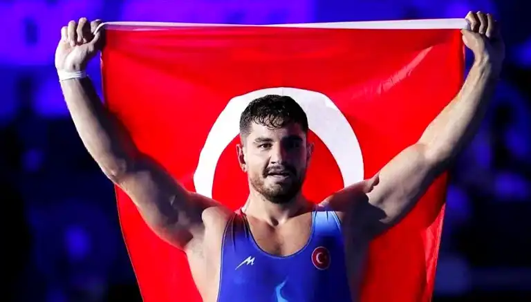 Efsane Güreşçi Taha Akgül Kimdir?