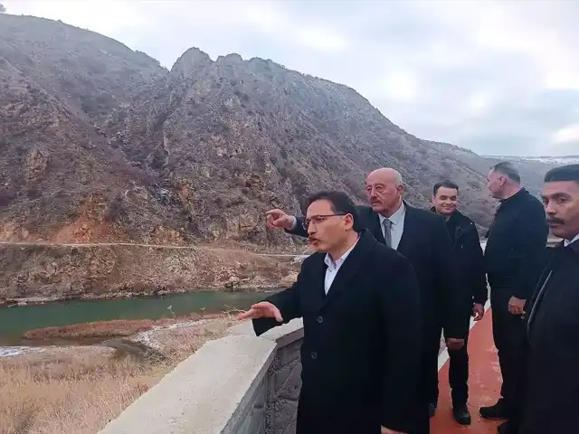 Vali Çiçek, Özvatan'da İncelemelerde Bulundu