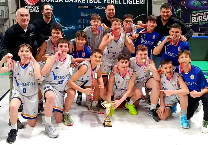 Yeşim Spor U14, Bursa'da Şampiyon!